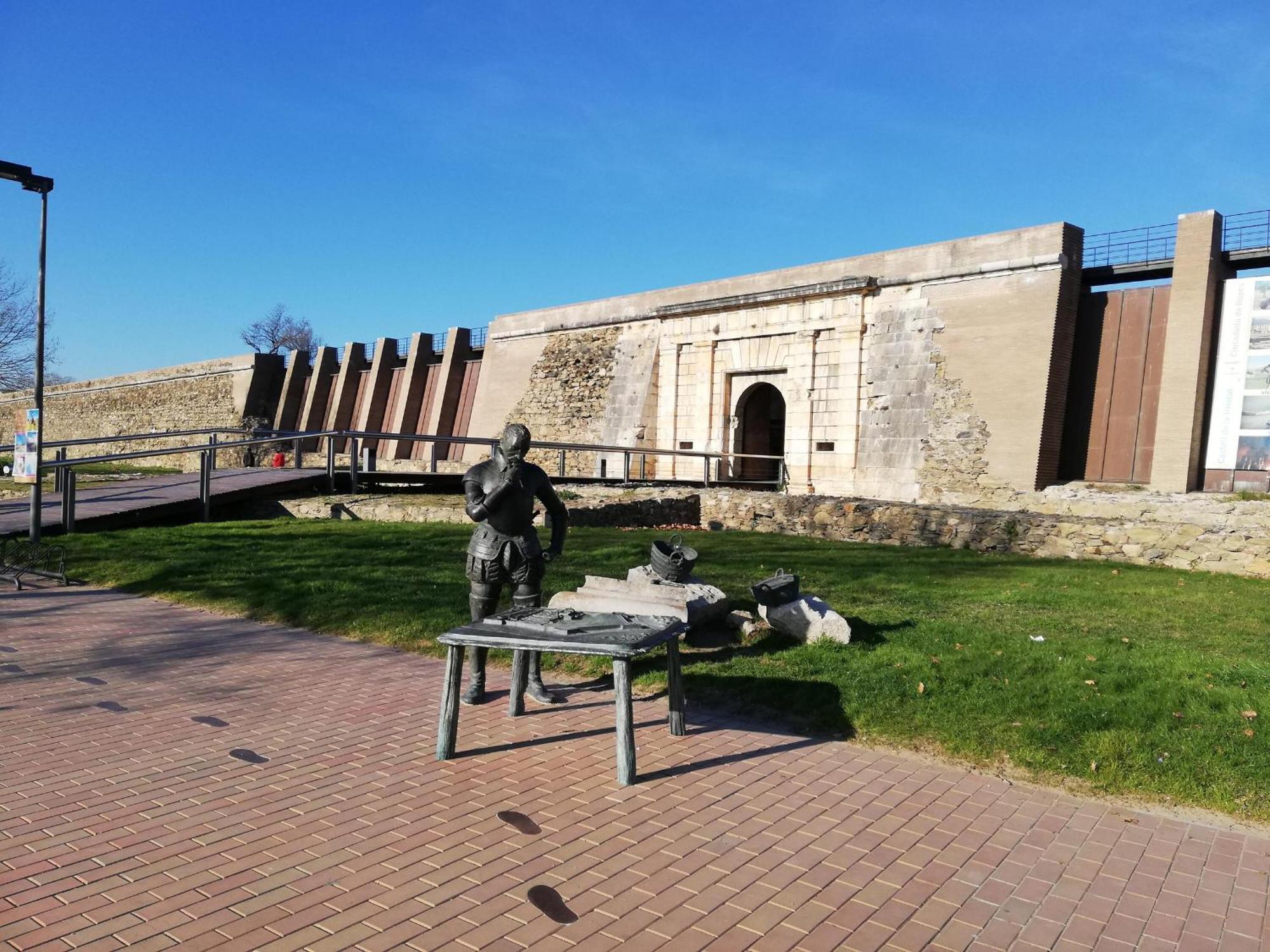 罗萨斯2166 Rocmar 1 4-C, Excelente Situacion Frente Al Puerto Pesquero Y Con Vista A La Bahia. Gran Terraza. Gran Parking Publico Delante. - Es-258-30公寓 外观 照片